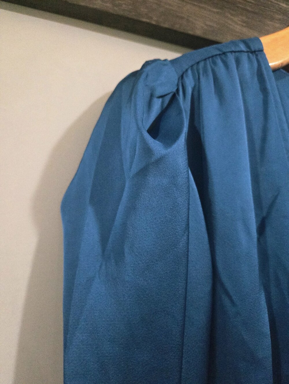 NWT Pinch Satin Blue Long Sleeve Turquoise Blue Dress Size Large - Picture 9 of 9